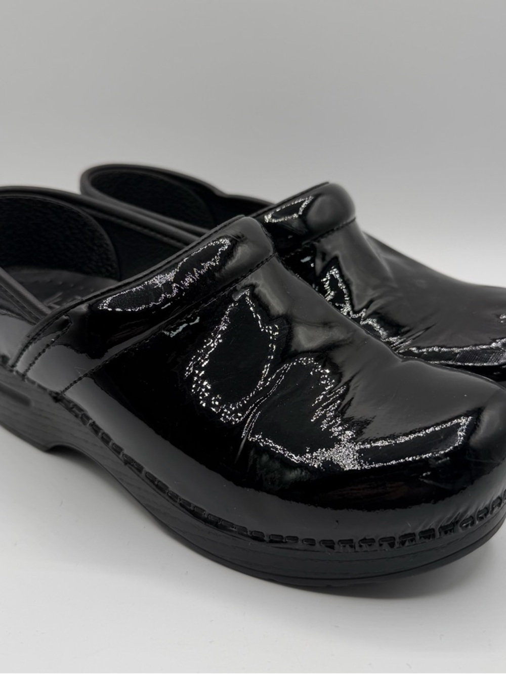Dansko Balance Black Patent Leather Clogs EU 37 US 6.5-7 Slip On Comfort Shoes